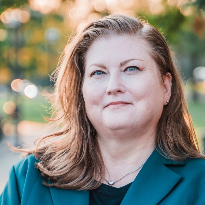 Tonya Groves, hypnotherapist at Columbus Ohio Hypnosis
